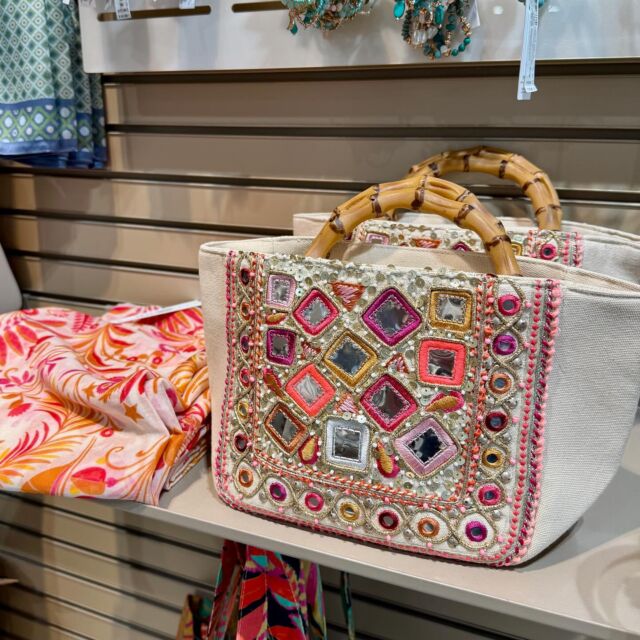 The only bag you need this Summer! 😍 
📍Accessorize
#PrinceBishops #SummerStaple #Durham #DurhamCity